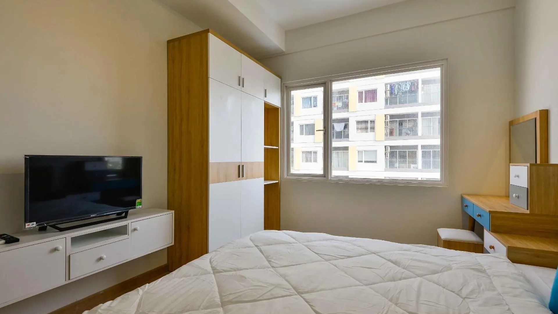 Apartment Studio-Charmington La Pointe-District 10 Ho Chi Minh City Vietnam
